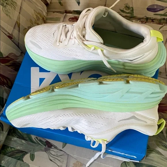 Hoka W Bondi 8 White & Lime Sneakers Women’s 9.5 - Picture 8 of 13